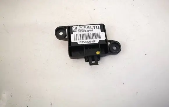 Opel Zafira A Airbag deployment crash/impact sensor 09133263 5wk42856