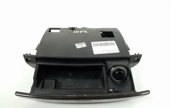 Mercedes-Benz S W220 Ashtray (front) A2206800252