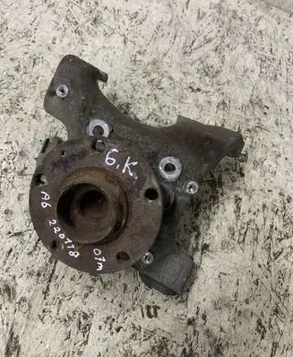 Audi A6 S6 C6 4F Rear wheel hub
