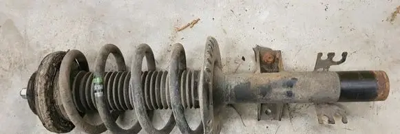Volkswagen Transporter - Caravelle T5 Front shock absorber with coil spring 7E0413031