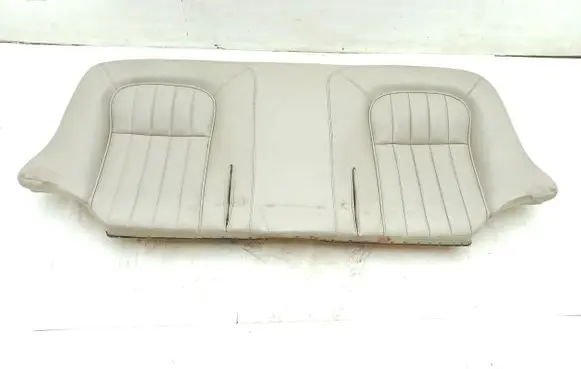 Jaguar XJ X300 Rear seat 