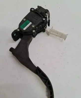 Volkswagen Golf IV Accelerator throttle pedal 6Q1721503C 6PV00849601
