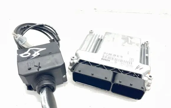 Mercedes-Benz C W203 Engine ECU kit and lock set A6461506279 0281012338 2095451908
