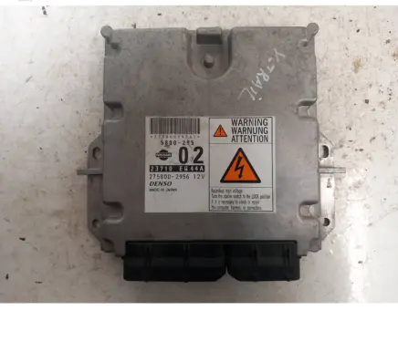 Nissan X-Trail T30 Engine control unit/module 23710EQ44A 5800295 2758002956