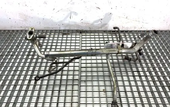 Volvo XC90 Engine coolant pipe/hose