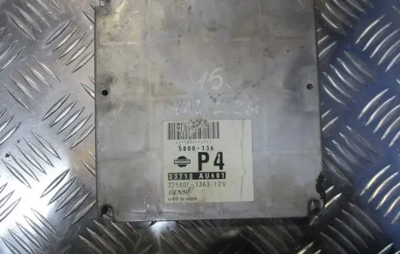Nissan Primera Engine control unit/module 32710AU601
