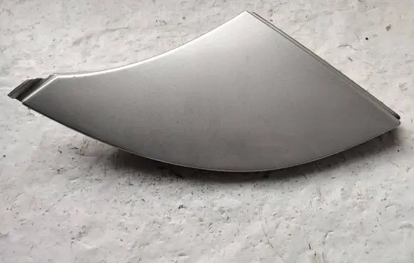 Under headlight/headlamp trim