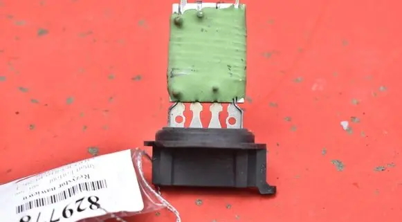 Smart ForFour I Heater blower motor/fan resistor R27KR74K
