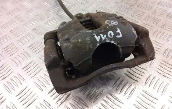 Renault Captur Front brake caliper