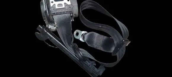 Skoda Octavia Mk2 (1Z) Front seatbelt 602035600 1Z0857702A