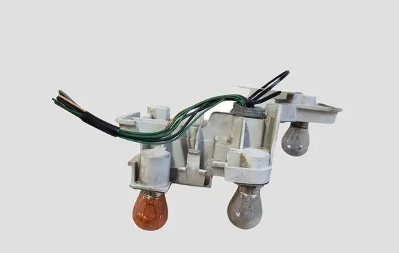 Volvo V50 Tail light bulb cover holder 271621