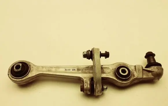 Volkswagen PASSAT B5 Front control arm 11350925