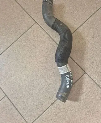 Engine coolant pipe/hose