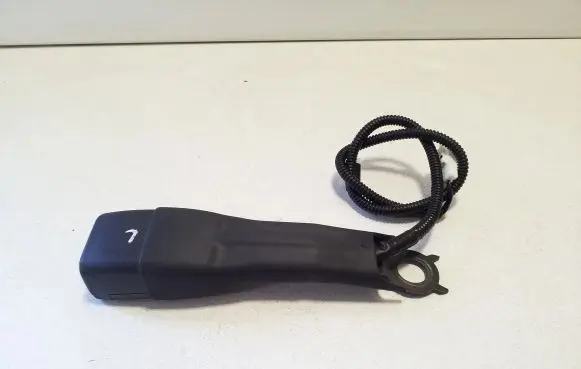 Toyota Corolla E210 E21 Front seatbelt buckle