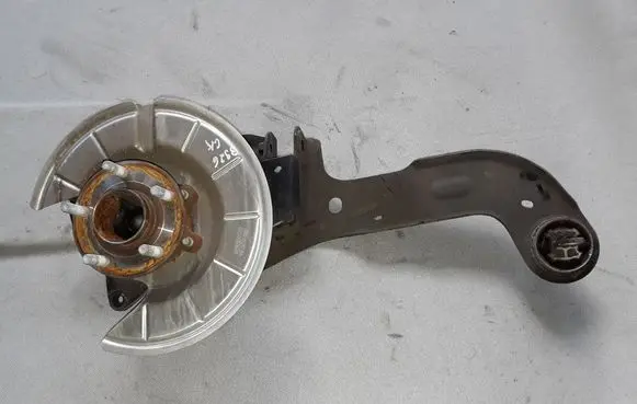 Ford Kuga II Rear wheel hub 674388AC