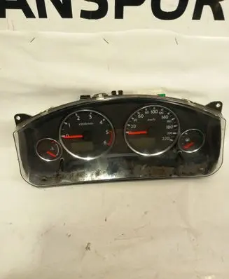 Nissan Pathfinder R51 Speedometer (instrument cluster) VP5NFF 10890