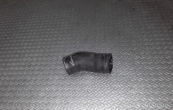Volkswagen Phaeton Engine coolant pipe/hose