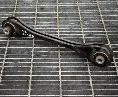 Volkswagen PASSAT B8 Rear upper control arm/wishbone 5Q0501529C