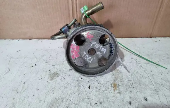 Ford Fiesta Power steering pump 2S6C3A696DB