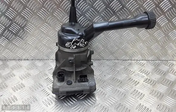Peugeot 308 Power steering pump 9684979180
