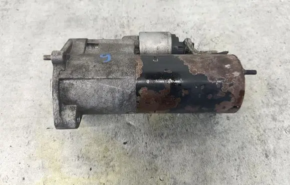 Audi A4 S4 B7 8E 8H Starter motor 1005831442