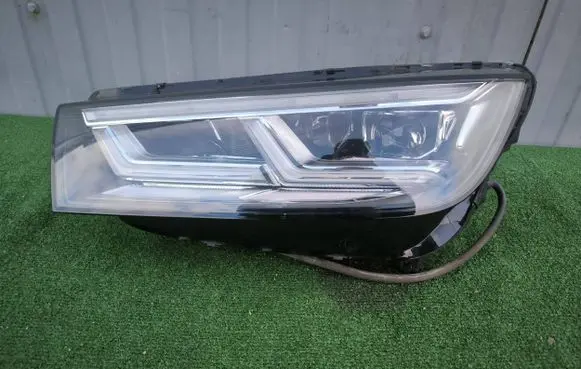 Audi Q5 SQ5 Headlight/headlamp 80A941033 0999V713 990176108