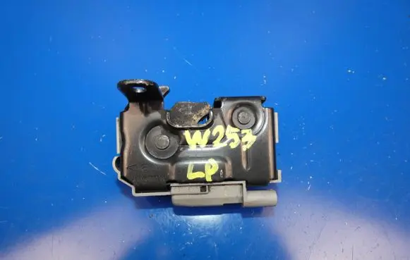 Mercedes-Benz GLC X253 C253 Engine bonnet/hood lock/catch A2048800260