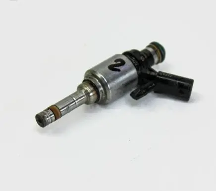 Audi Q5 SQ5 Fuel injector 06A906036G