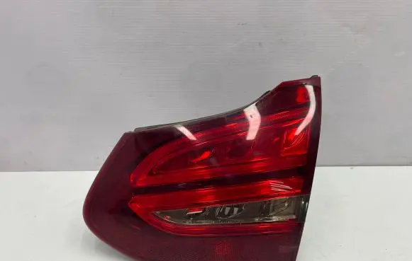 Mercedes-Benz C W205 Tailgate rear/tail lights A2059066000 624702 YAP2584914