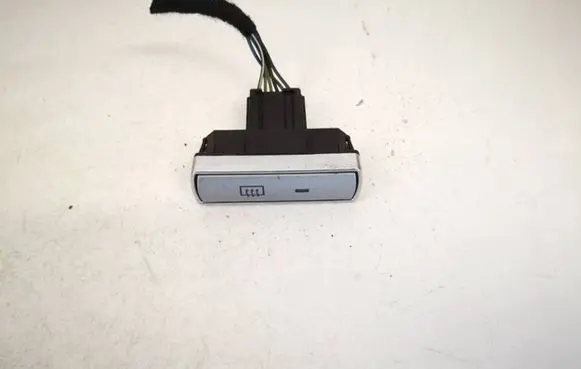 Ford Mondeo Mk III Windscreen/window heater switch 4s7t18c621ab