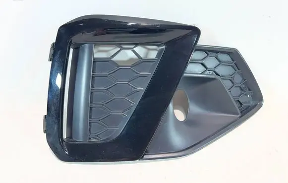 Audi A4 S4 B9 8W Front bumper lower grill 8W0807682