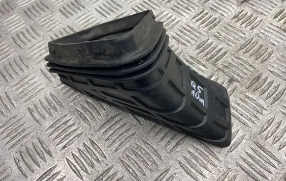 Audi Q5 SQ5 Air intake duct part 8R0129739