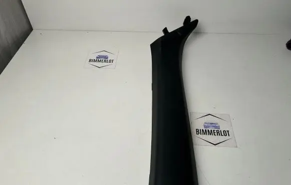 BMW M4 F82 F83 (A) pillar trim 7328740
