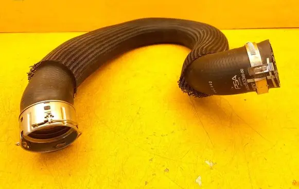 Peugeot 308 Engine coolant pipe/hose 9838283380
