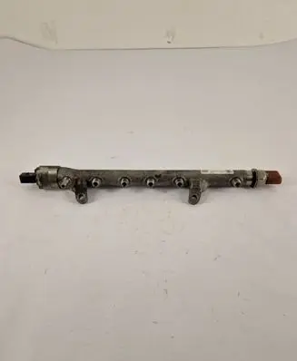 Volkswagen Golf VI Fuel main line pipe R03L125A