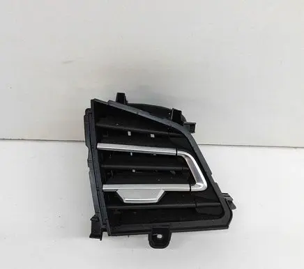 Audi Q4 Sportback e-tron Dashboard air vent grill cover trim 89B820901A