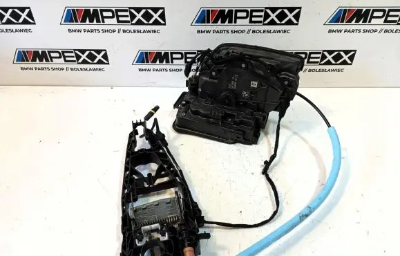 BMW X1 F48 F49 Front door lock 7281938