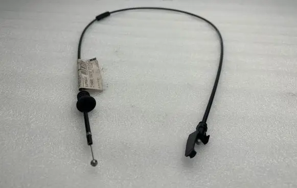 Volkswagen Multivan T5 Engine bonnet/hood lock release cable 7H1823530A