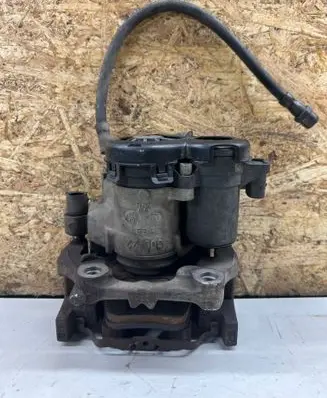 Mercedes-Benz C W205 Rear brake caliper 