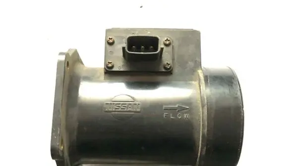 Nissan X-Trail T30 Mass air flow meter 22680
