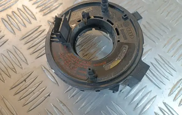 Audi A6 S6 C5 4B Airbag slip ring squib (SRS ring) 1J0959653