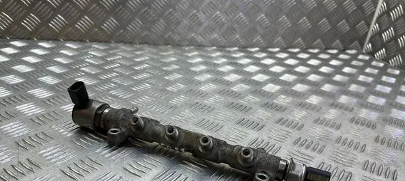 Skoda Octavia Mk3 (5E) Fuel main line pipe 04L130764B 28523501