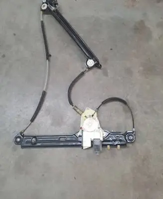 BMW 5 GT F07 Front door window regulator with motor S007017313B 15092014