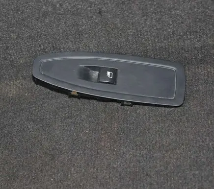 BMW 4 F32 F33 Electric window control switch 9208107