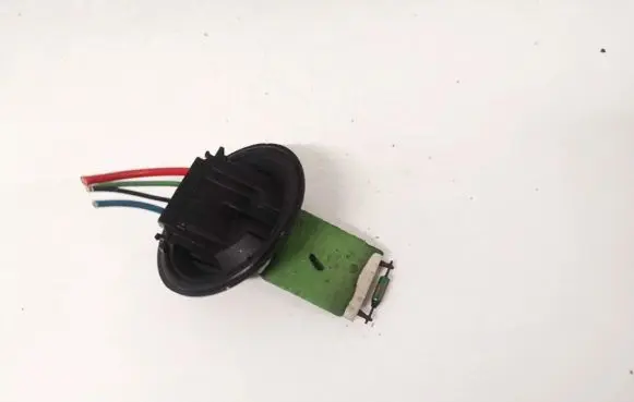 Volkswagen Fox Heater blower motor/fan resistor 12375