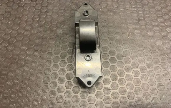 Hyundai Santa Fe Electric window control switch 8608a061 1718D1