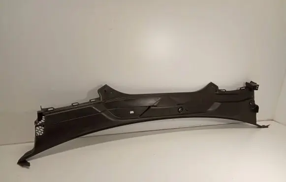BMW 5 G30 G31 Wiper trim 7388714 11252010 0610710819