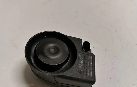 Audi A3 S3 8P Alarm system siren 1K0951605C