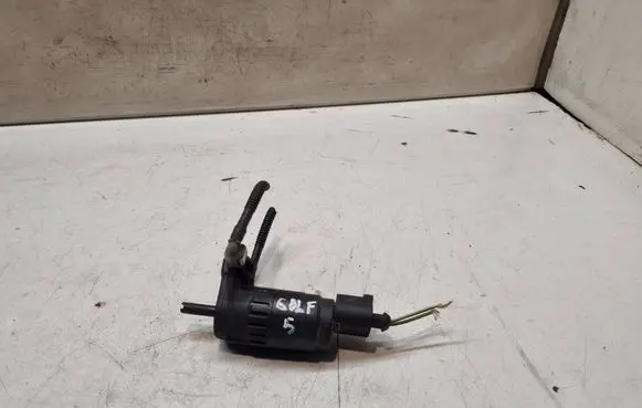 Volkswagen Golf V Windscreen/windshield washer pump 1T0955651A 311005 002124