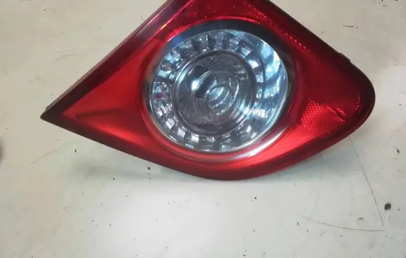 Volkswagen PASSAT B6 Tailgate rear/tail lights 273007